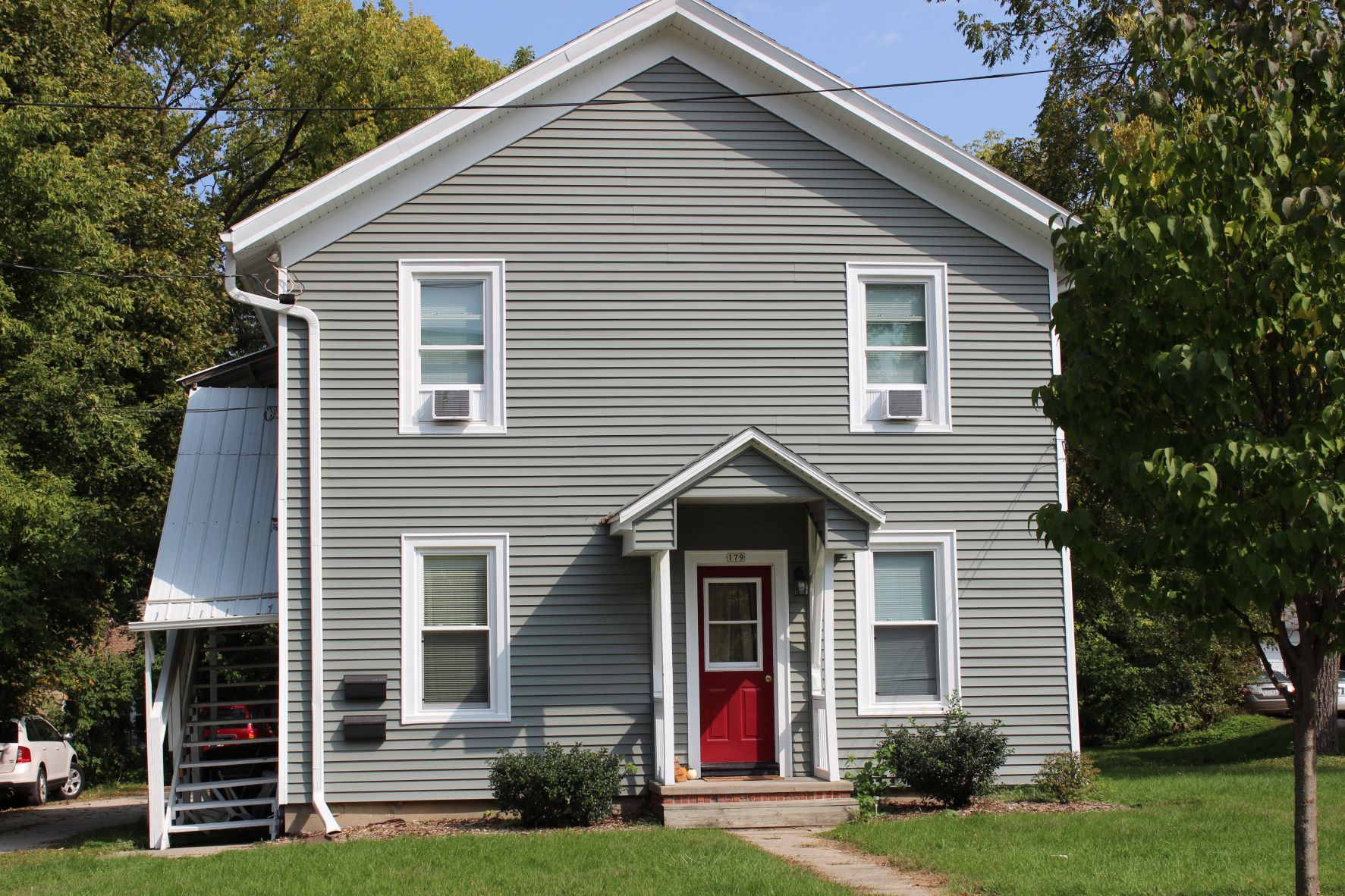 179 N Prairie